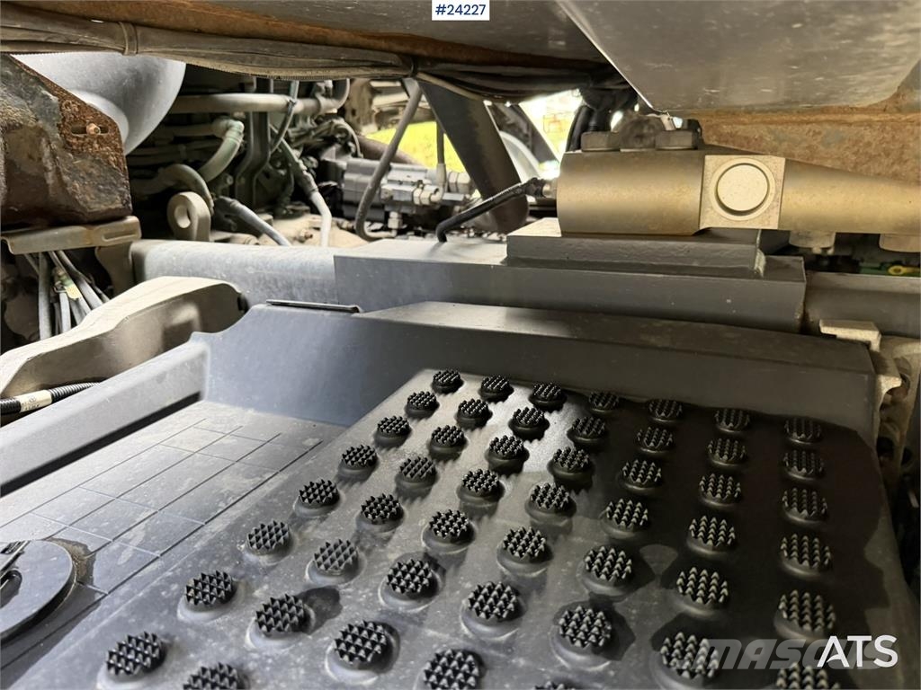 Volvo FM430 waste collection vehicle with 1 chamber شاحنات المخلفات