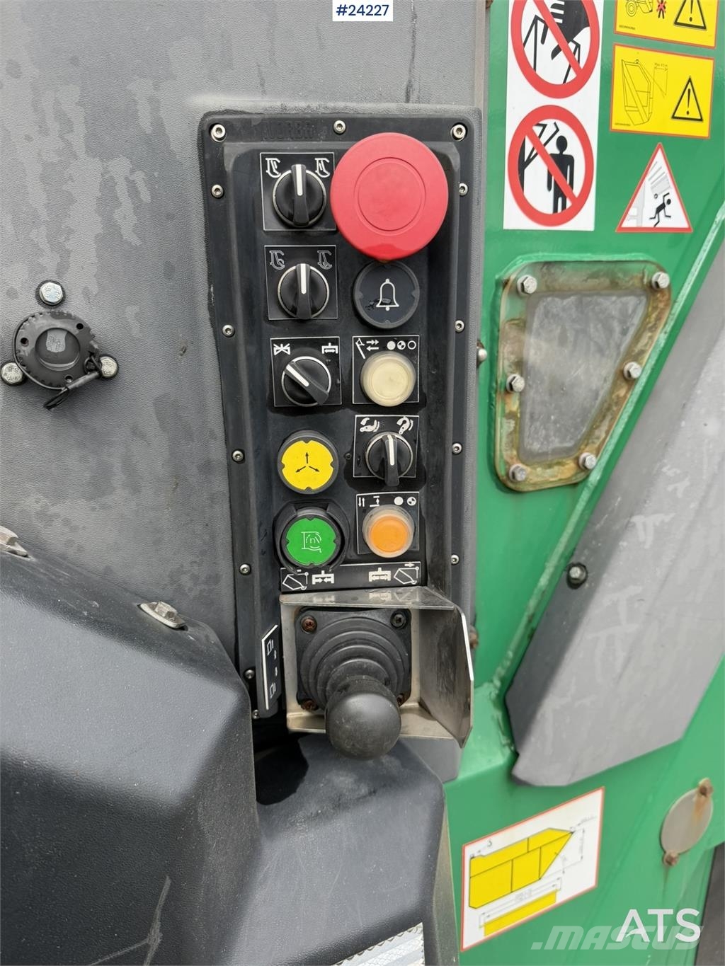 Volvo FM430 waste collection vehicle with 1 chamber شاحنات المخلفات