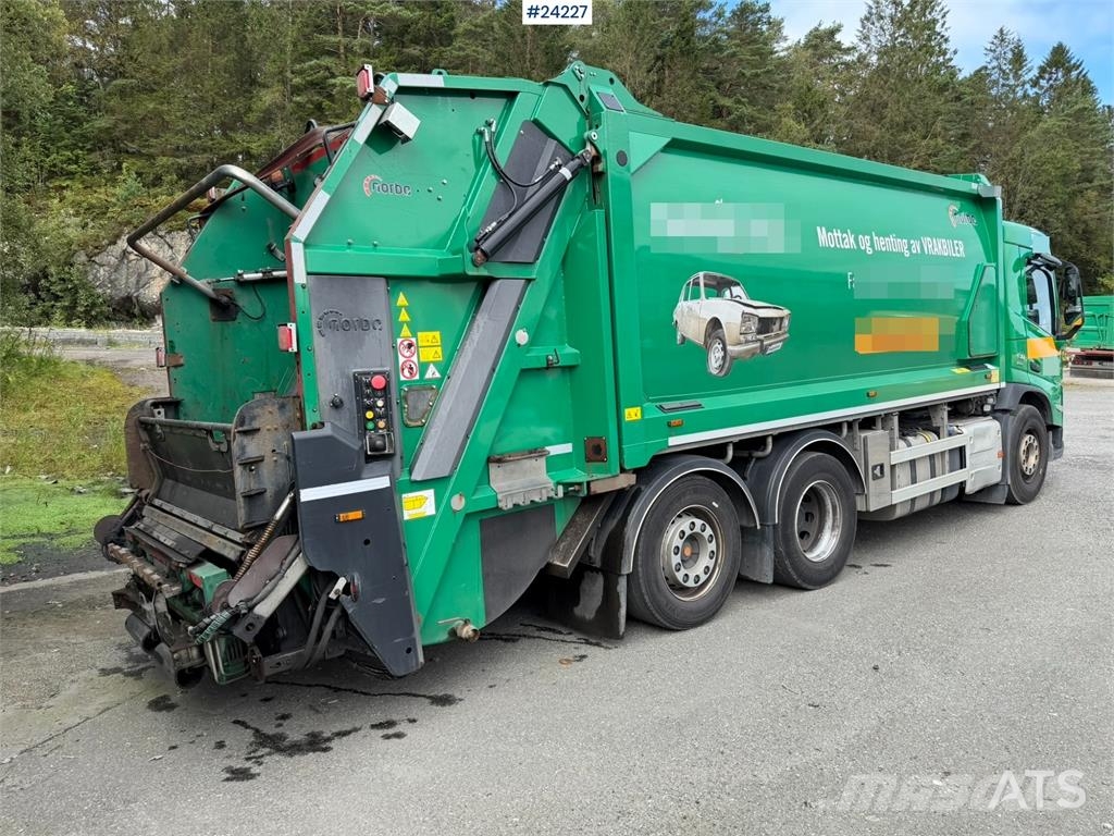 Volvo FM430 waste collection vehicle with 1 chamber شاحنات المخلفات