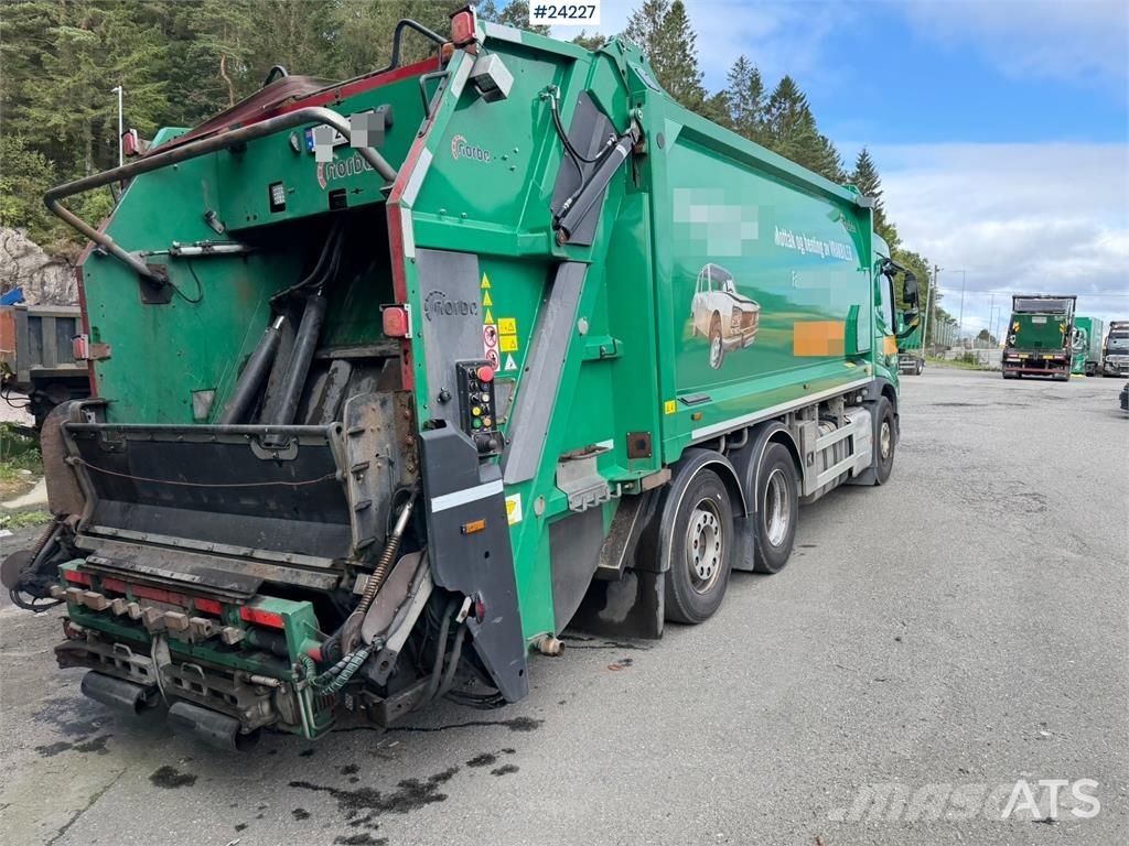 Volvo FM430 waste collection vehicle with 1 chamber شاحنات المخلفات