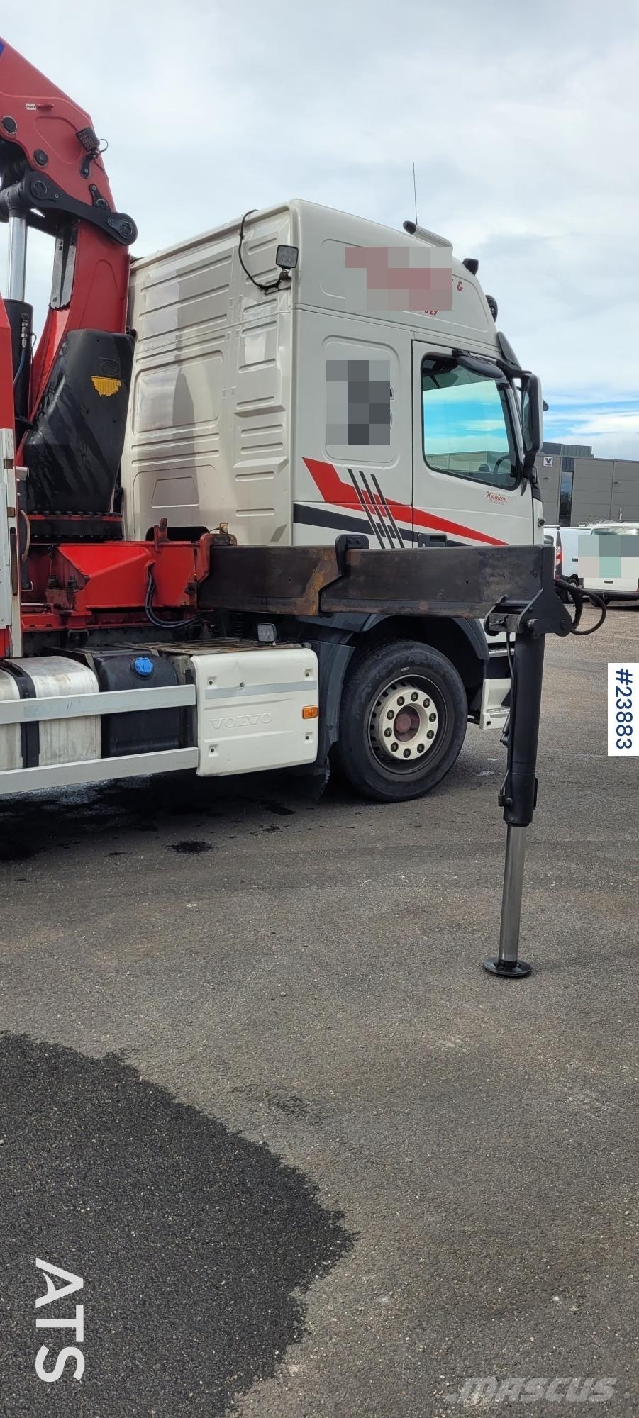 Volvo FM500 6x2 Crane Truck with 32 tm HMF Crane Vlakke laadvloer met kraan