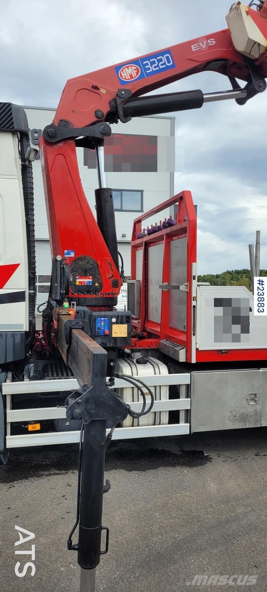 Volvo FM500 6x2 Crane Truck with 32 tm HMF Crane Vlakke laadvloer met kraan
