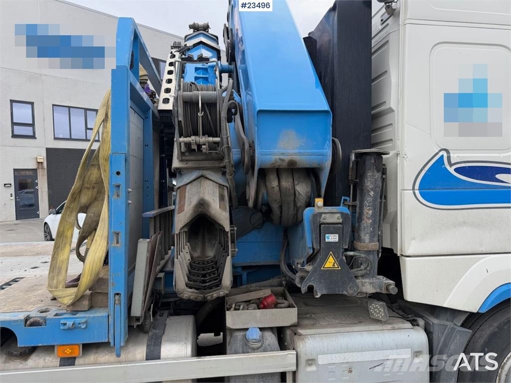 Volvo FM500 8x4 crane truck w/ 50t/m crane and jib. WATC Camiones grúa