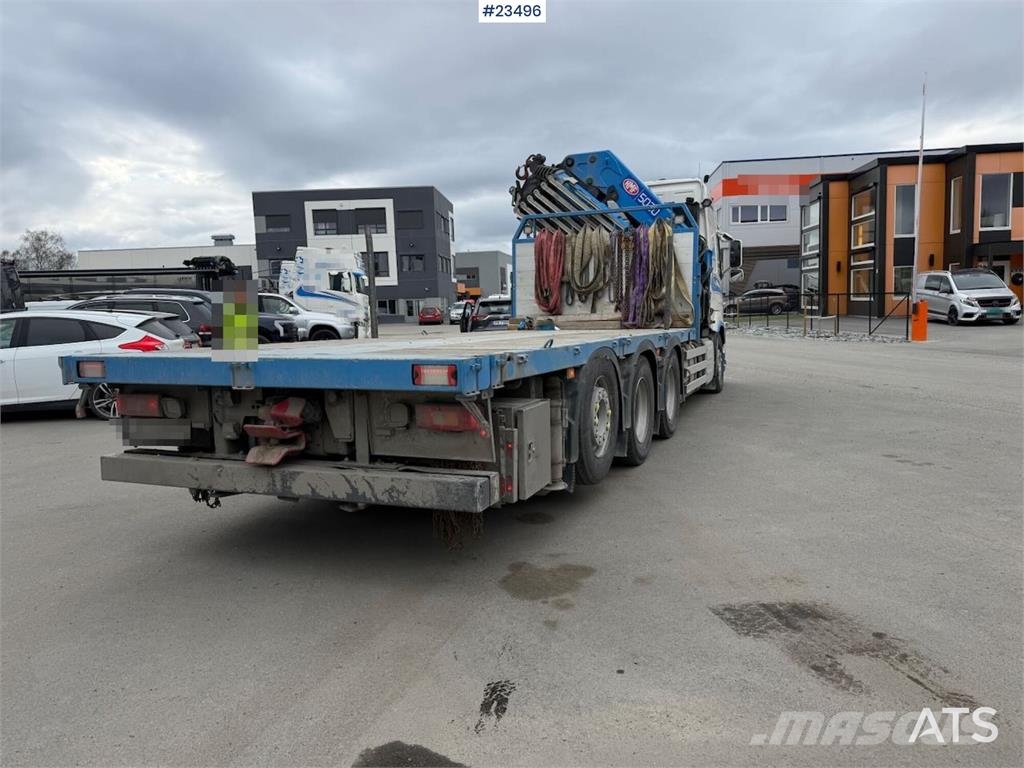 Volvo FM500 8x4 crane truck w/ 50t/m crane and jib. WATC Camiones grúa
