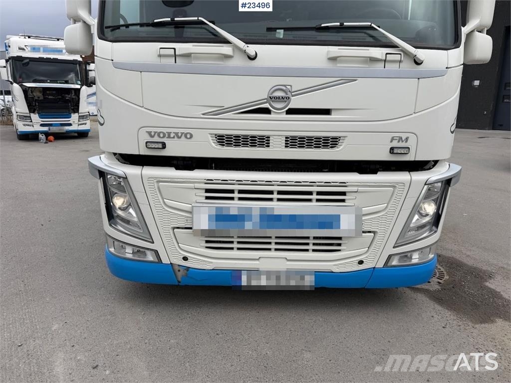 Volvo FM500 8x4 crane truck w/ 50t/m crane and jib. WATC Camiones grúa