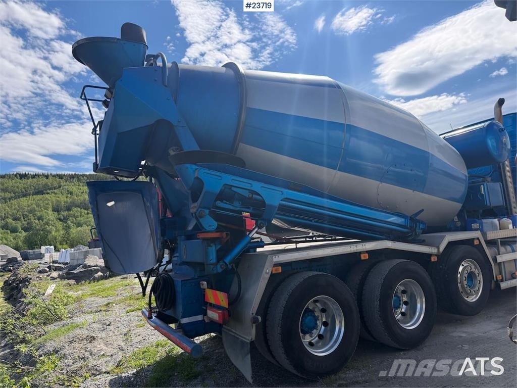 Volvo FMX 540 concrete mixer truck 8x4 w/ Putzmeister bo Concrete trucks
