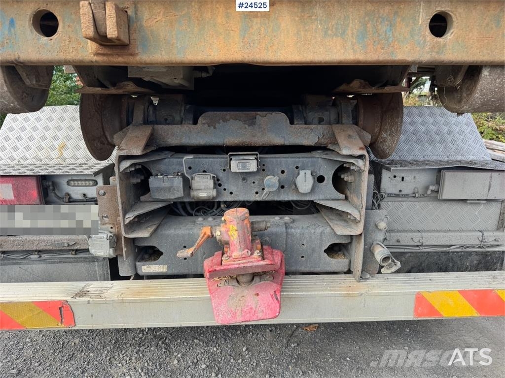 Volvo FMX500 Tridem Hooklift Truck – Without Container – Camiones elevadores de gancho