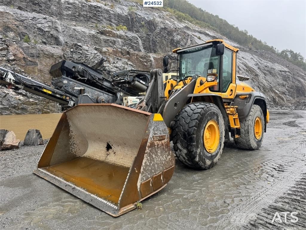 Volvo L110H Wheel Loader with Bucket – 3,100 Hours WATCH لوادر بعجل