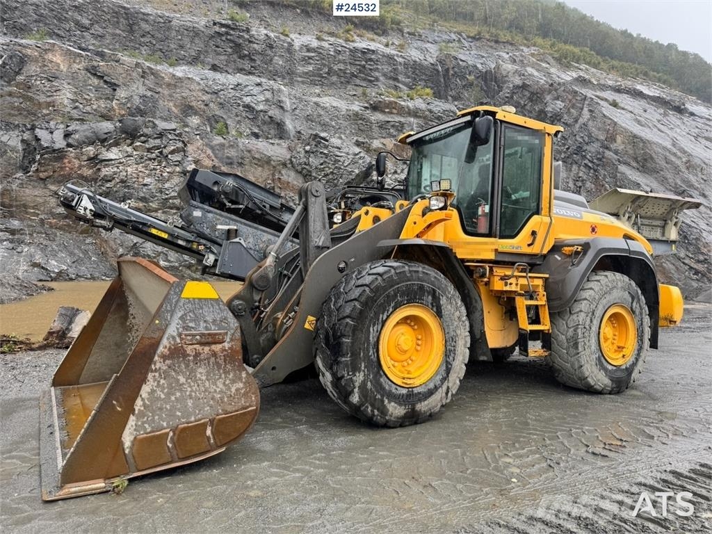 Volvo L110H Wheel Loader with Bucket – 3,100 Hours WATCH لوادر بعجل