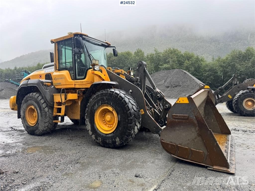 Volvo L110H Wheel Loader with Bucket – 3,100 Hours WATCH لوادر بعجل