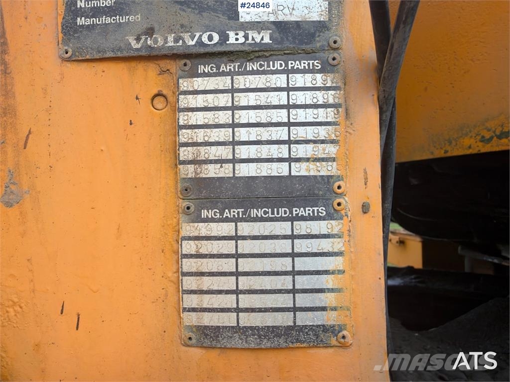 Volvo L120B Wheel loader with bucket Wheel loaders