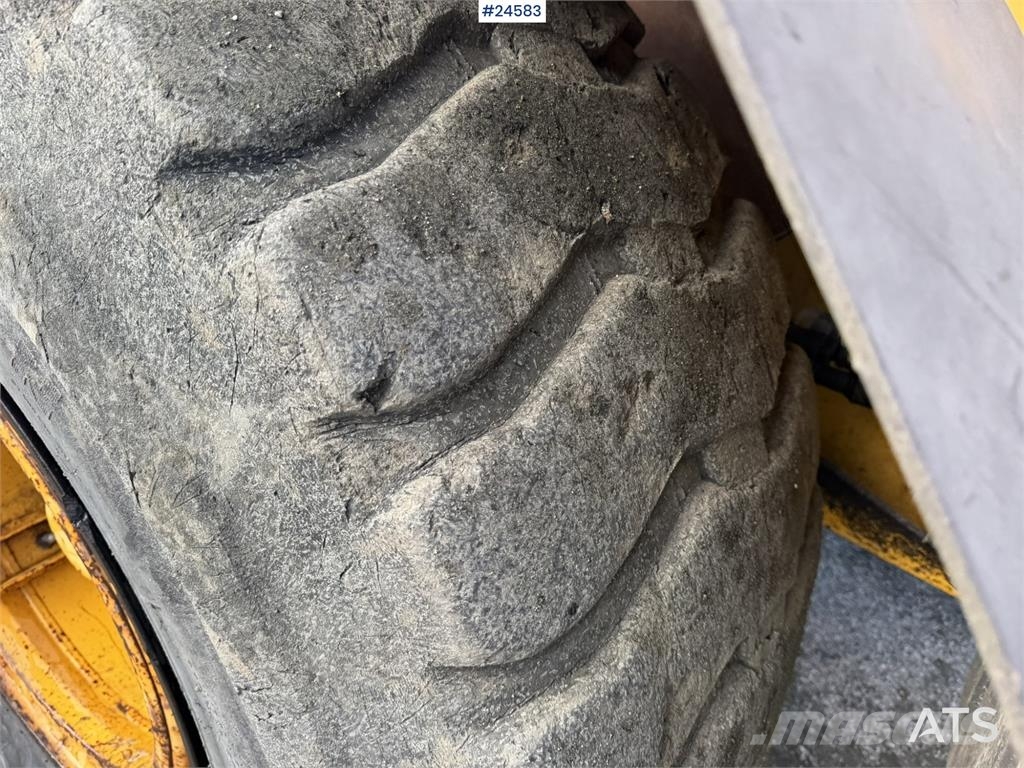Volvo L120E Wheel Loader w/Bucket Hjullastere