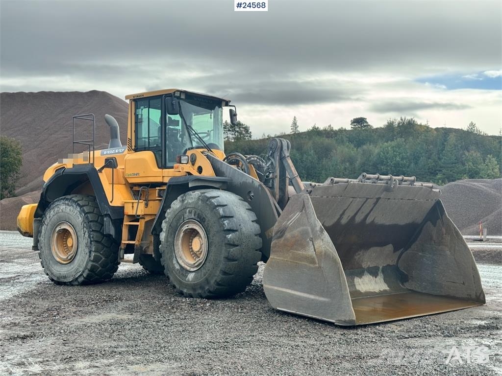 Volvo L220G Wheel Loader with Bucket WATCH VIDEO Hjullastere