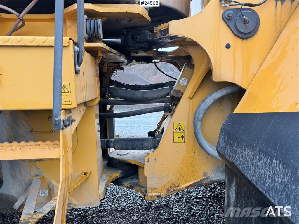 Volvo L220G Wheel Loader with Bucket WATCH VIDEO Hjullastere