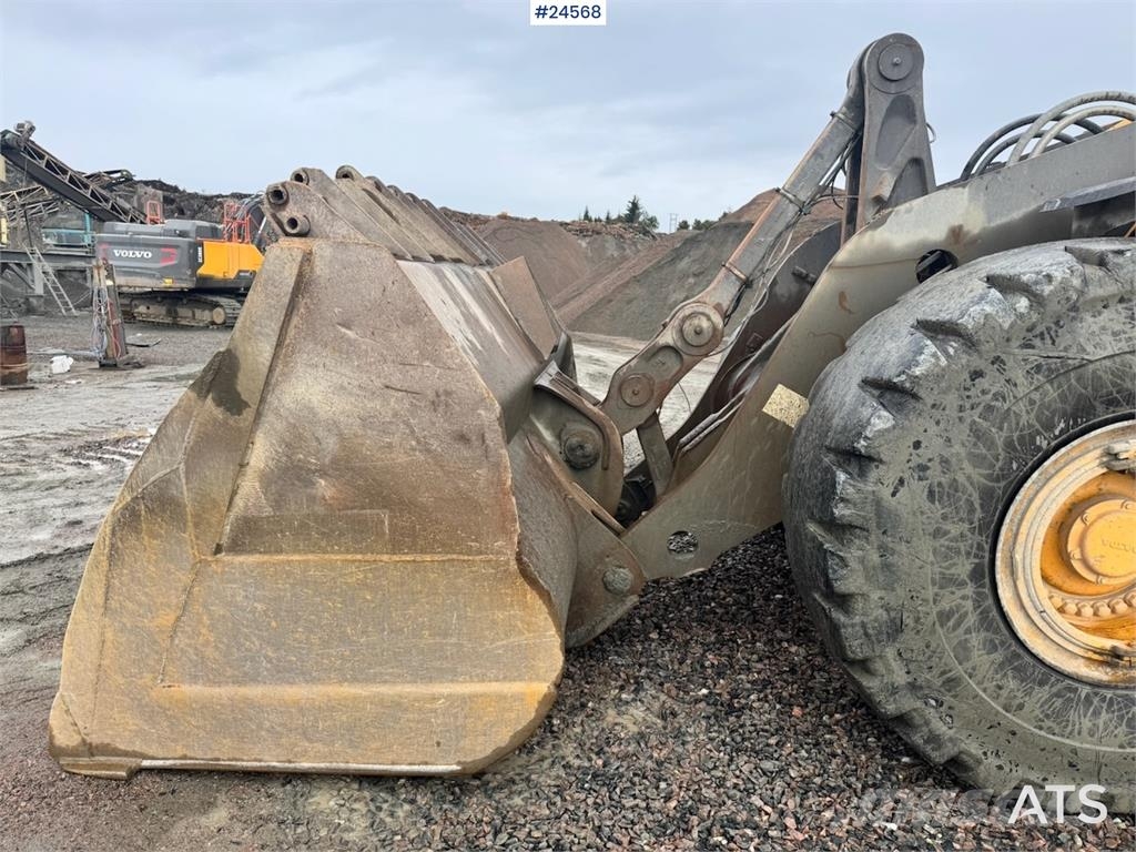 Volvo L220G Wheel Loader with Bucket WATCH VIDEO Hjullastere