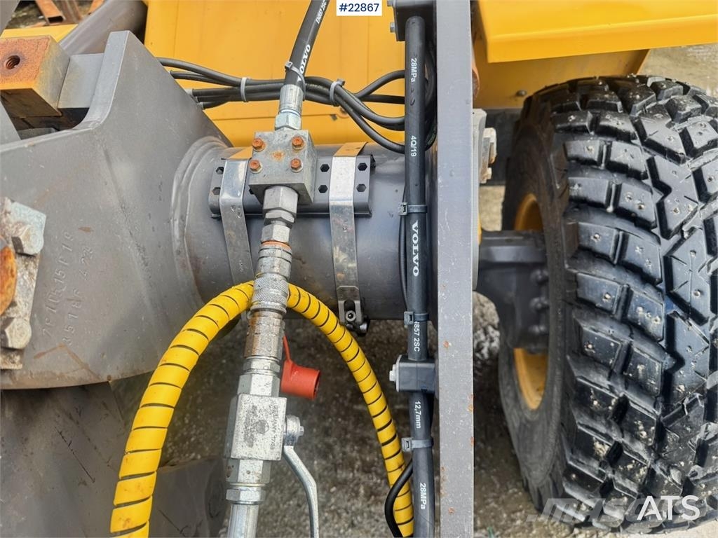 Volvo L30G Wheel Loader w/Bucket – 1410 hours! WATCH VID Φορτωτές με λάστιχα (Τροχοφόροι)