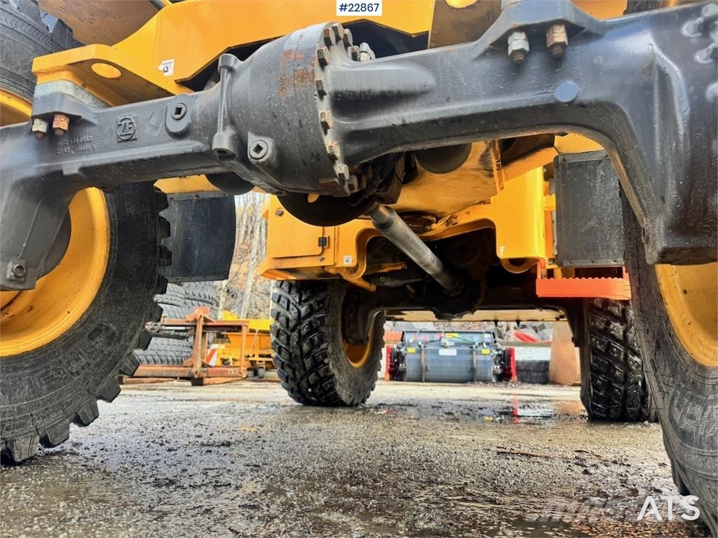 Volvo L30G Wheel Loader w/Bucket – 1410 hours! WATCH VID Φορτωτές με λάστιχα (Τροχοφόροι)