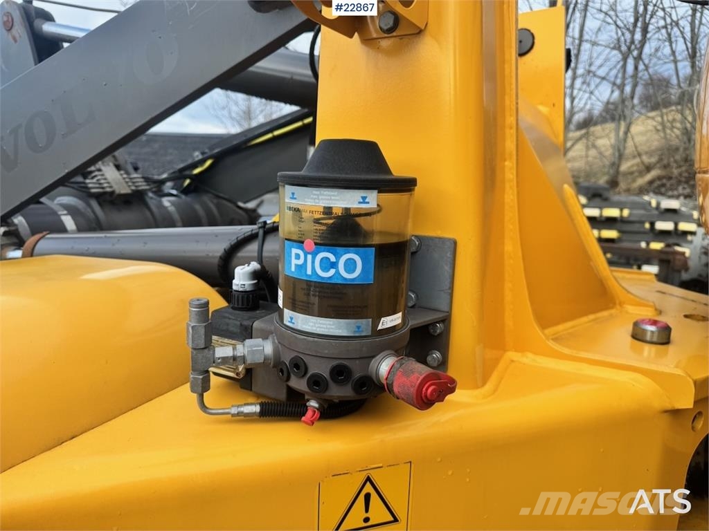 Volvo L30G Wheel Loader w/Bucket – 1410 hours! WATCH VID Φορτωτές με λάστιχα (Τροχοφόροι)