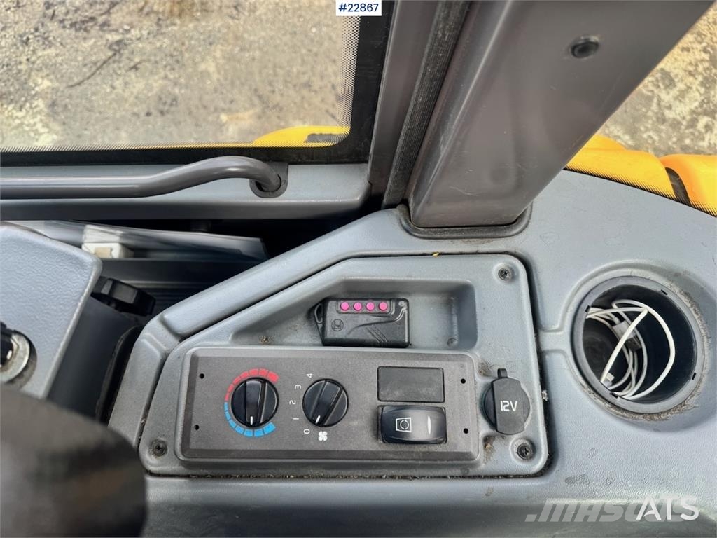 Volvo L30G Wheel Loader w/Bucket – 1410 hours! WATCH VID Φορτωτές με λάστιχα (Τροχοφόροι)