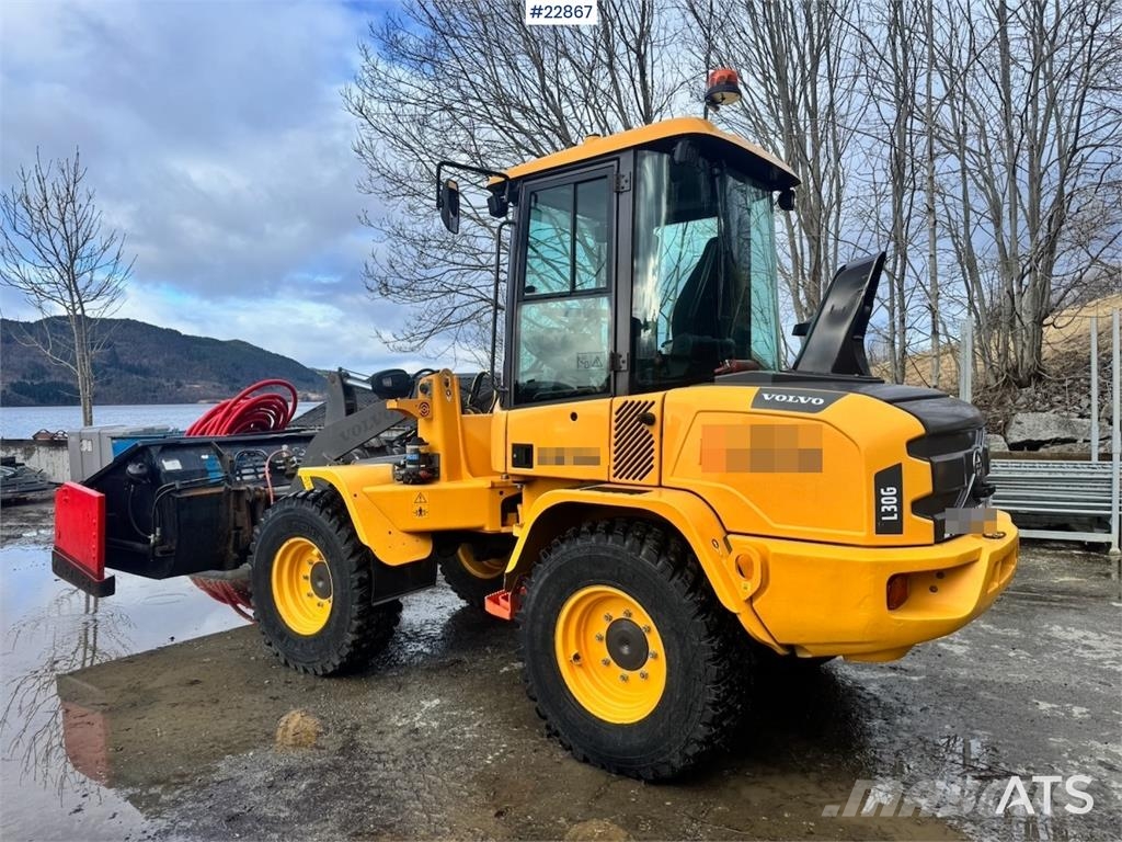 Volvo L30G Wheel Loader w/Bucket – 1410 hours! WATCH VID Φορτωτές με λάστιχα (Τροχοφόροι)