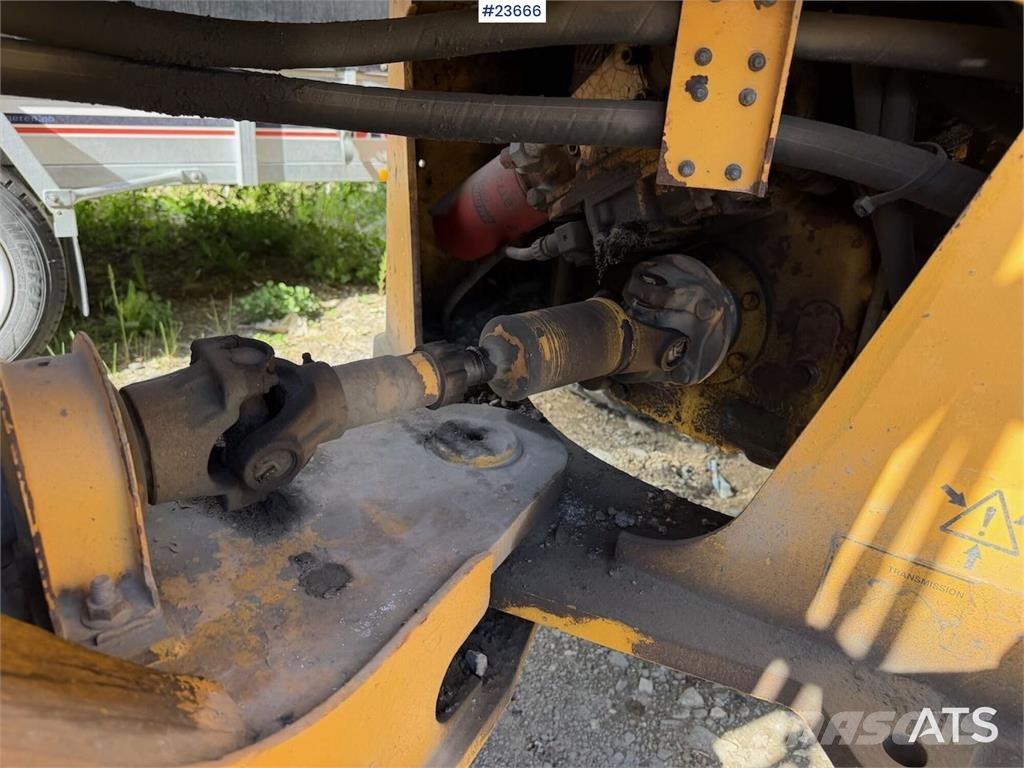 Volvo L50C wheel loader with bucket, good tires and over Iekrāvēji uz riteņiem