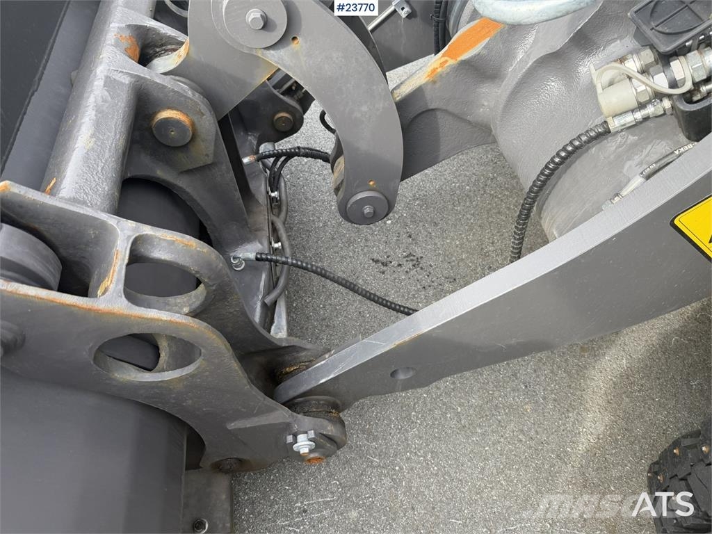 Volvo L60H2 wheel loader Iekrāvēji uz riteņiem