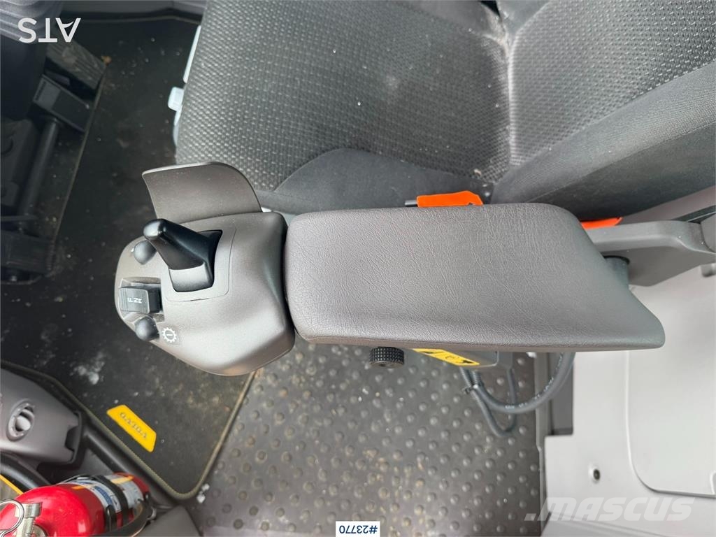 Volvo L60H2 wheel loader Iekrāvēji uz riteņiem
