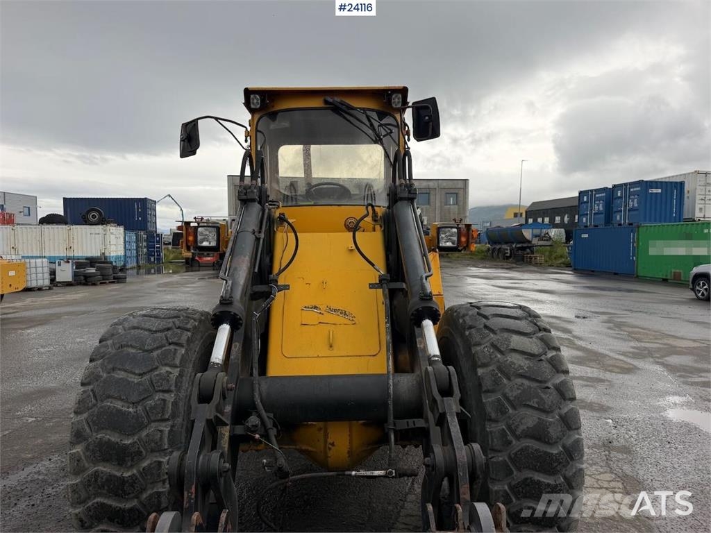 Volvo L90 wheel loader. WATCH VIDEO Hjullastere