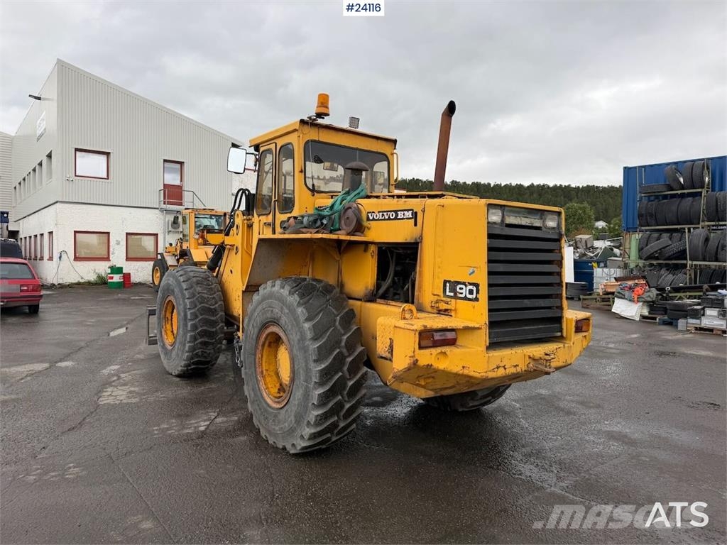 Volvo L90 wheel loader. WATCH VIDEO Hjullastere