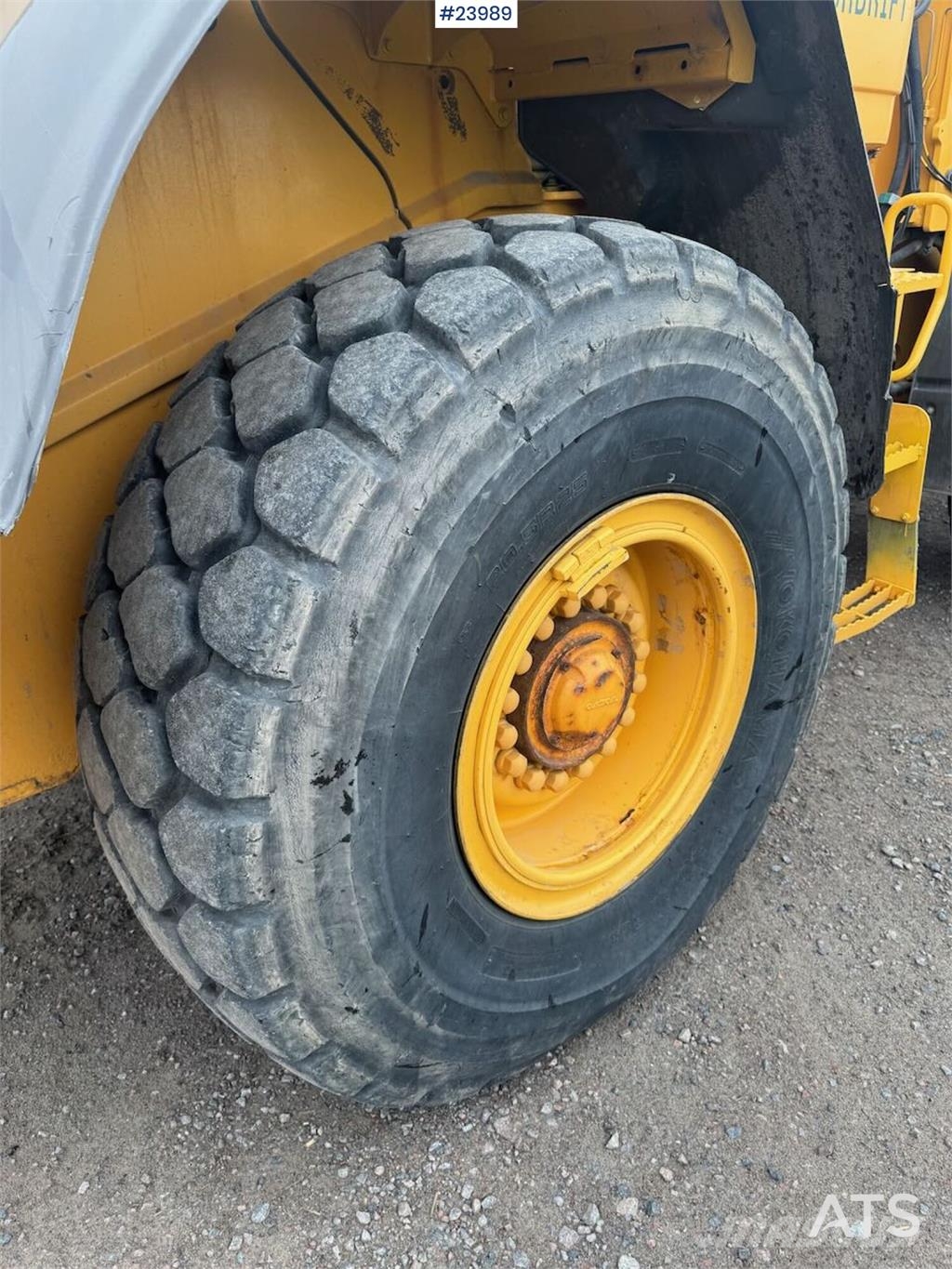 Volvo L90G Wheel Loader – Low Hours – Bucket and Pallet  Iekrāvēji uz riteņiem