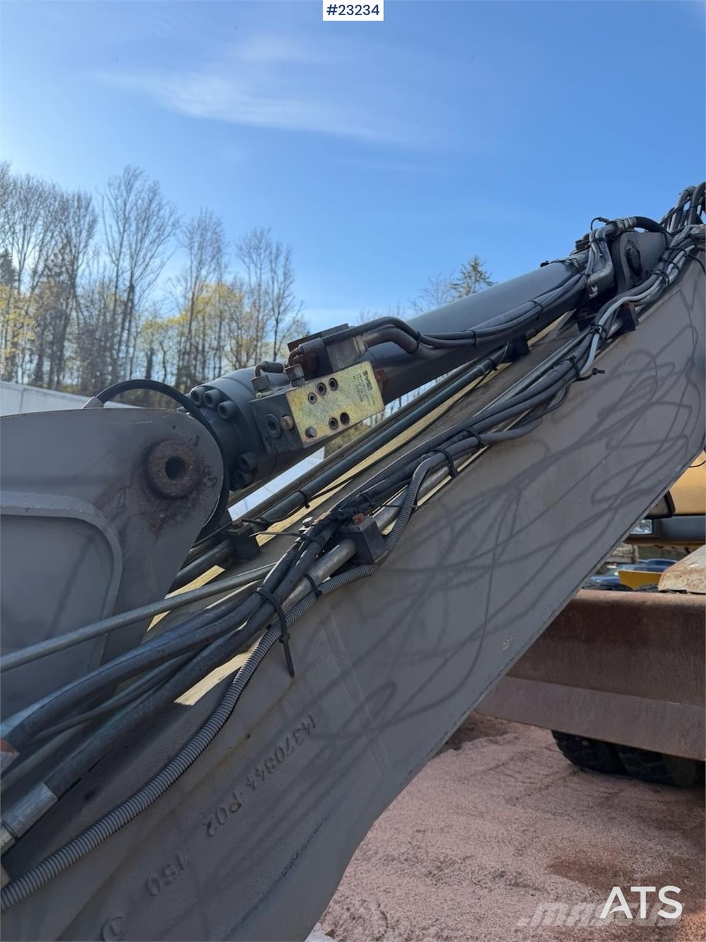 Volvo WE140B wheeled excavator with digging bucket Hjulgravere
