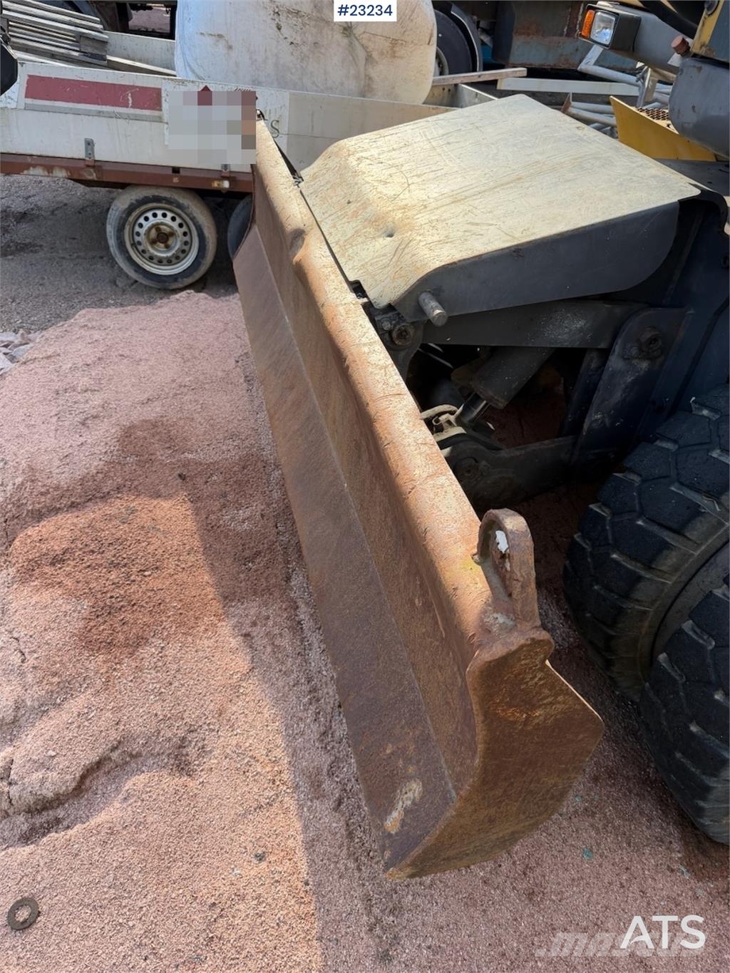 Volvo WE140B wheeled excavator with digging bucket Hjulgravere