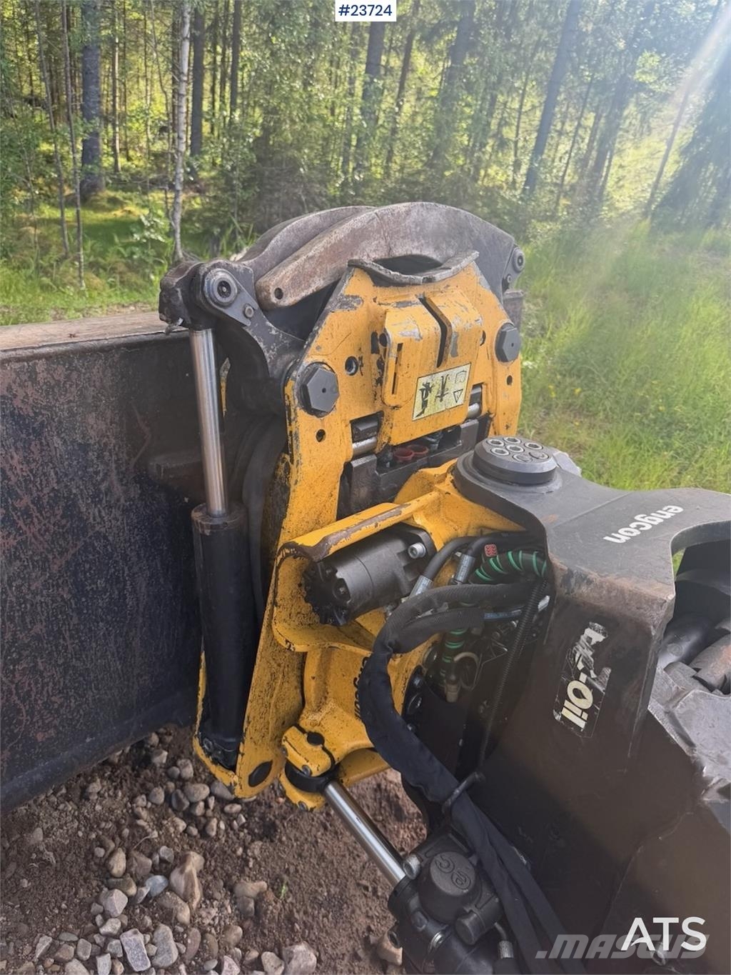 Wacker Neuson ET145 Excavator with Tiltrotator and Digging Bucke Excavadoras sobre orugas