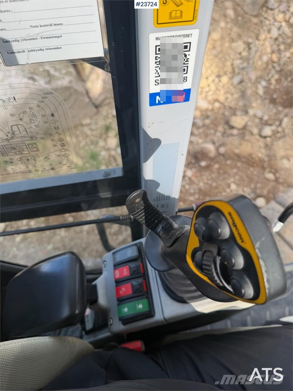Wacker Neuson ET145 Excavator with Tiltrotator and Digging Bucke Excavadoras sobre orugas
