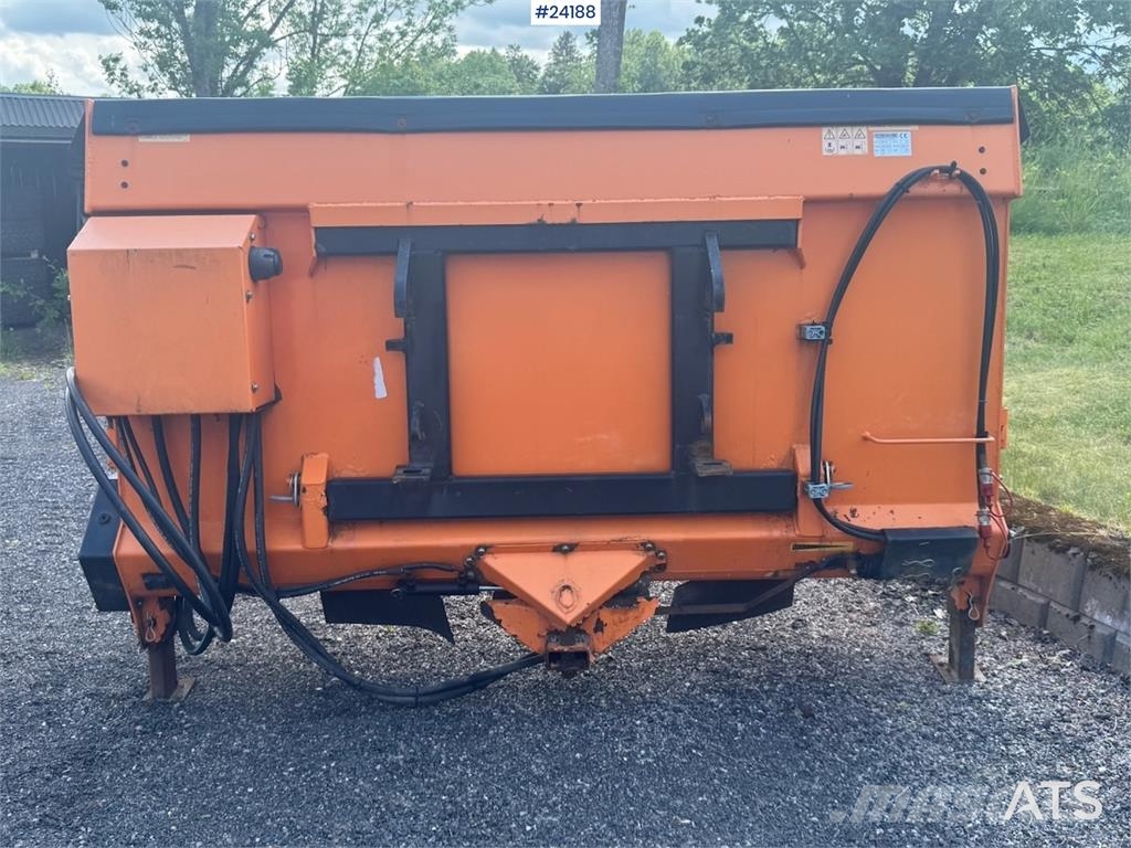 Westbjörn TSL 16 رشاشات