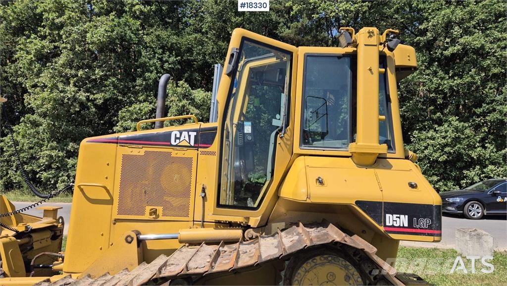 CAT D5N LGP Crawler dozers