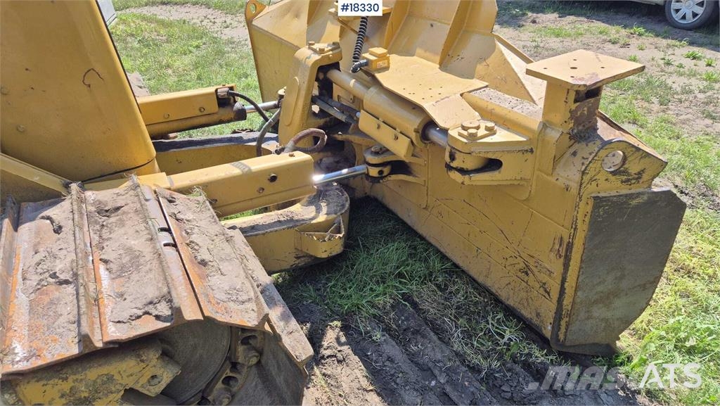 CAT D5N LGP Crawler dozers