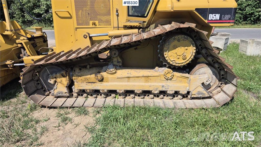 CAT D5N LGP Crawler dozers