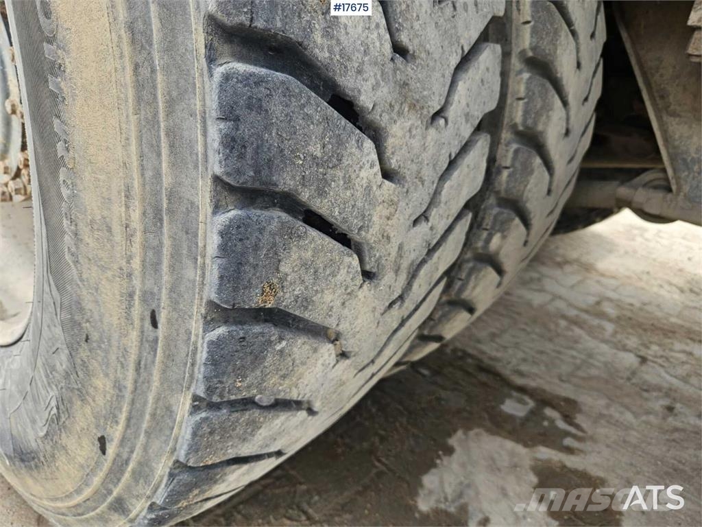DAF 85.460 Camiones hormigonera