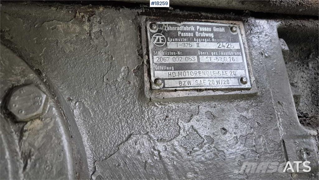 Deutz D80 06 Traktori