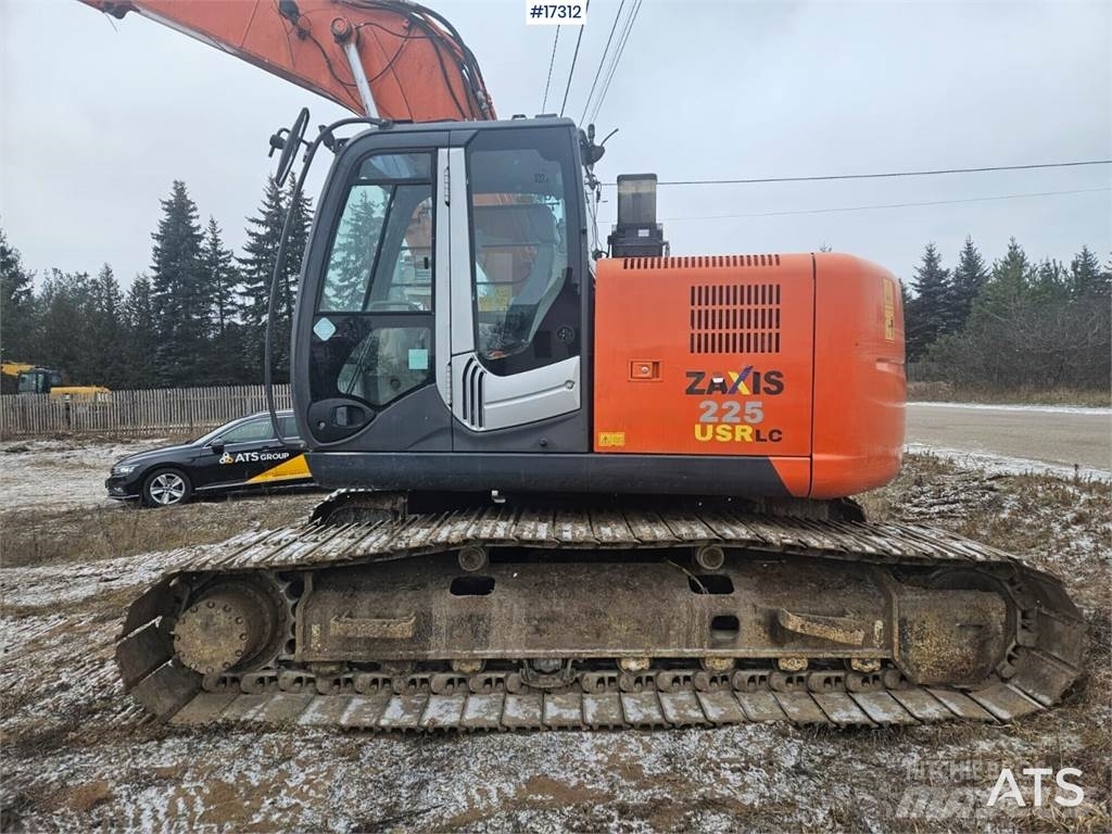爆買い！ Poland Podlaskie, 2012, LC, US 225 ZX Hitachi - crawler Used ルアー・フライ