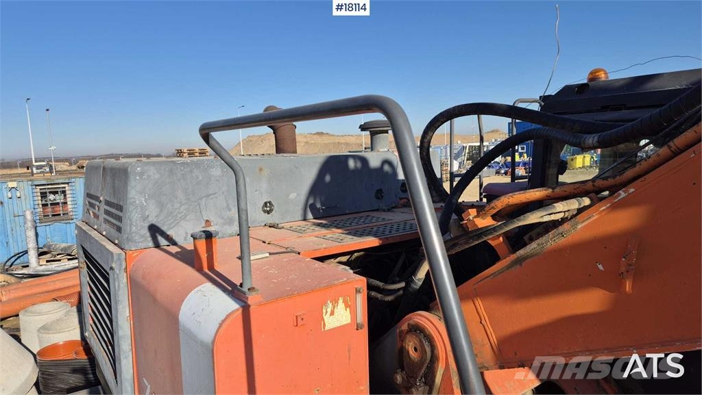 Hitachi ZX 470LCH-3 Vikšriniai ekskavatoriai