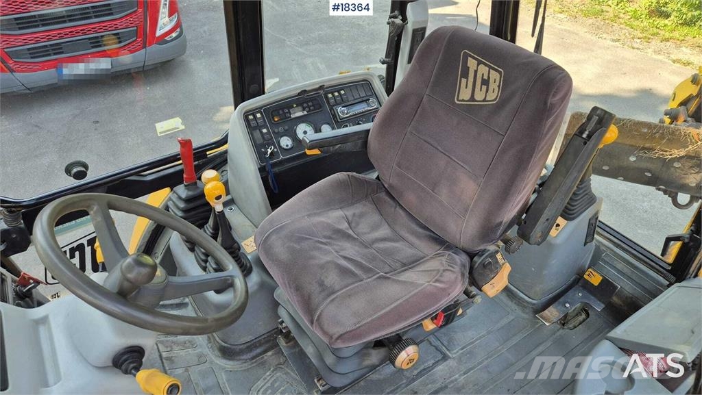 JCB 4CX Tractopelle