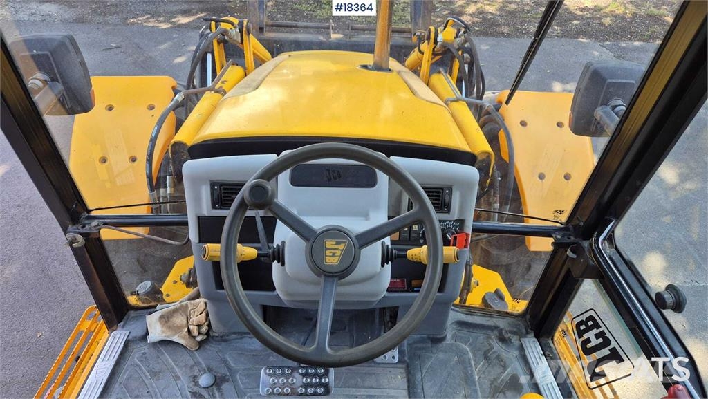 JCB 4CX Tractopelle