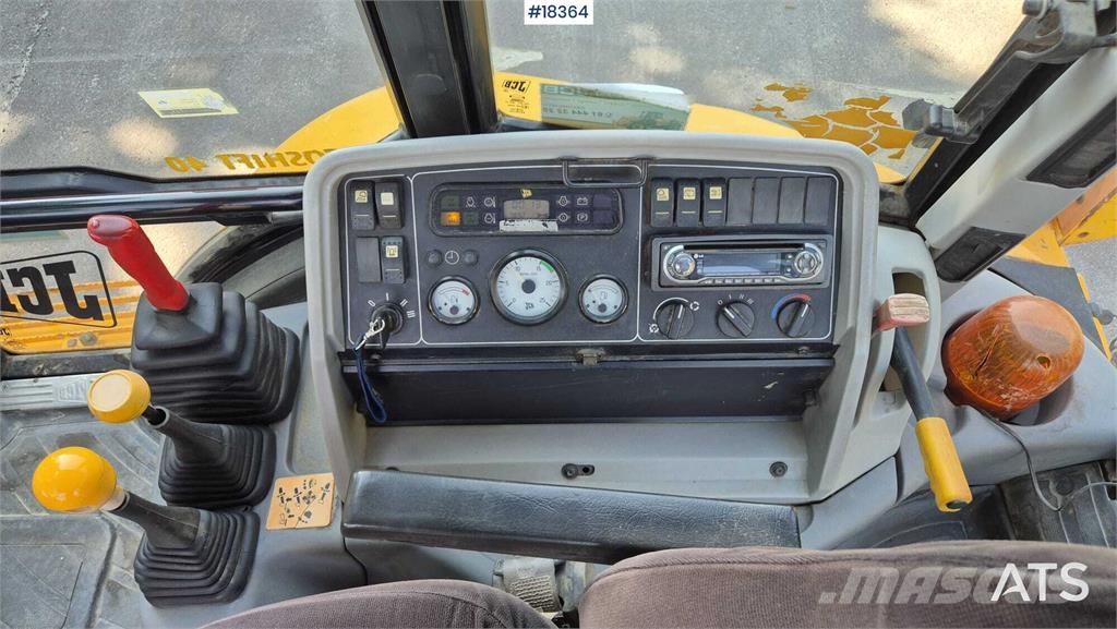 JCB 4CX Tractopelle
