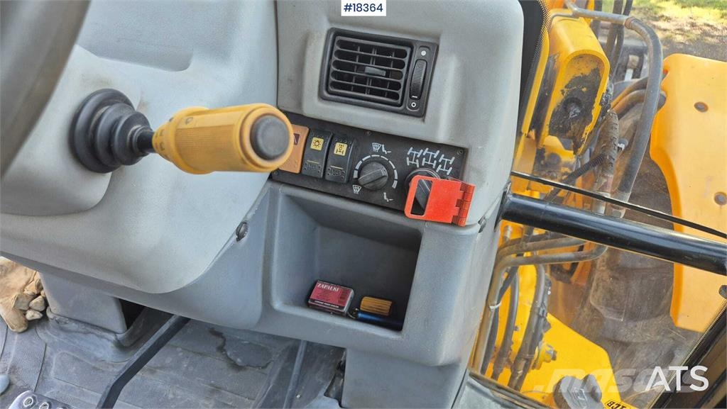 JCB 4CX Tractopelle