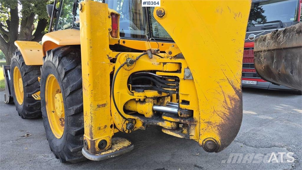 JCB 4CX Tractopelle