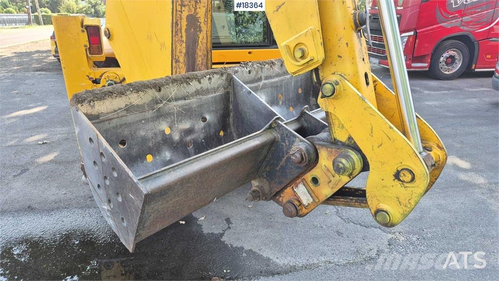 JCB 4CX Tractopelle
