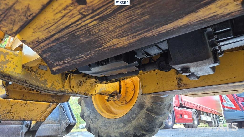 JCB 4CX Tractopelle
