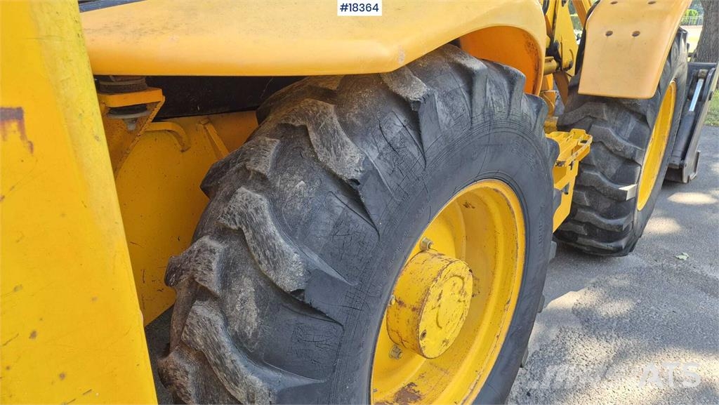 JCB 4CX Tractopelle
